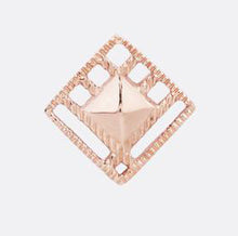 Load image into Gallery viewer, Gamma 04 - 14k Gold Threadless End