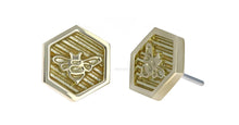 Load image into Gallery viewer, Bee Hexagon - 18k Threadless End